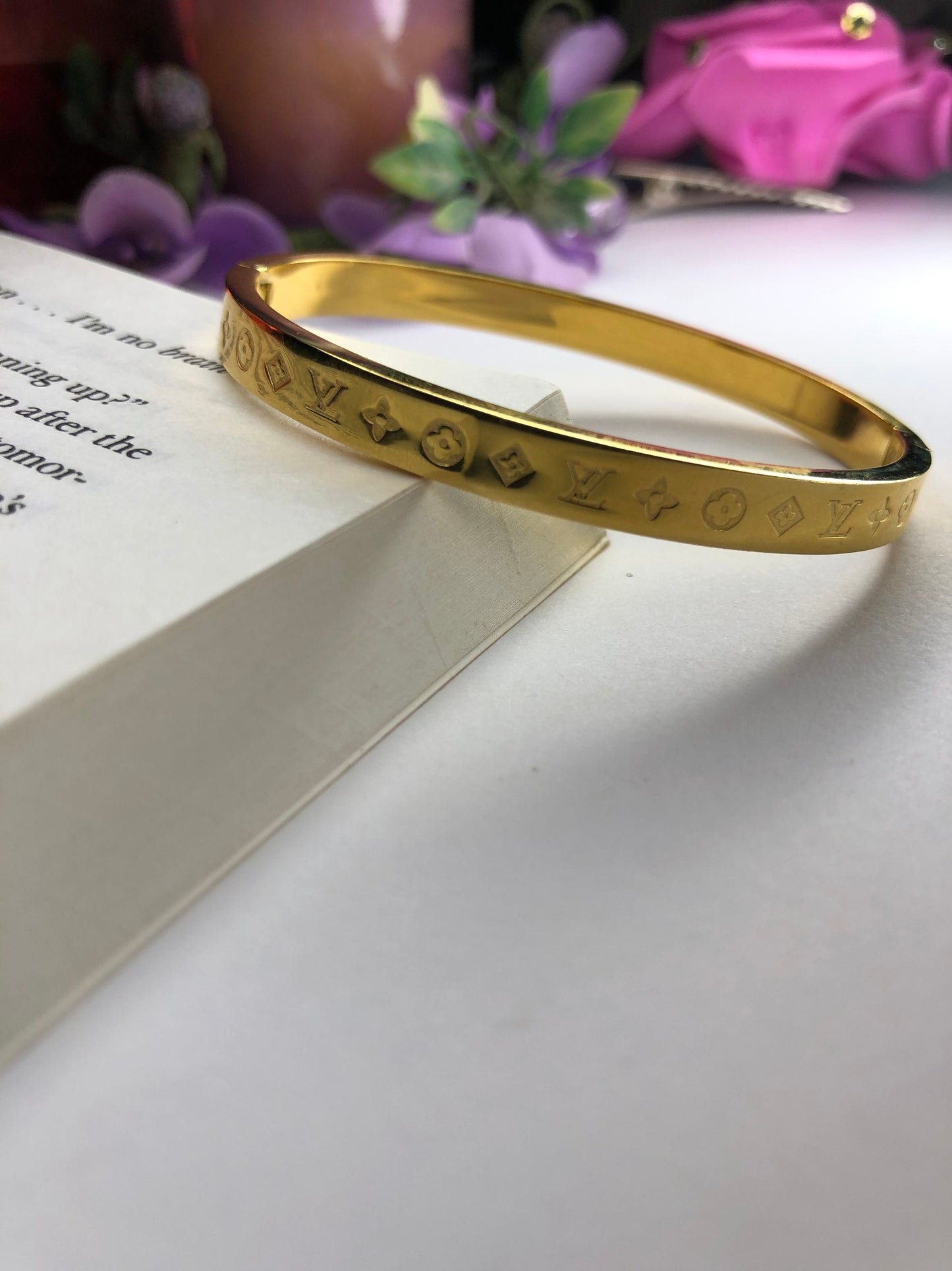 Golden LV Stainless Steel Bangle – Premium Quality Bangle for Elegant Looks