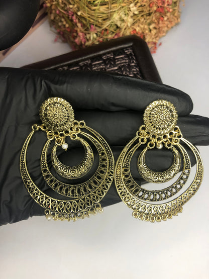 Elegant Retro Big Round Earrings – Stylish Earrings for Fashion Lovers