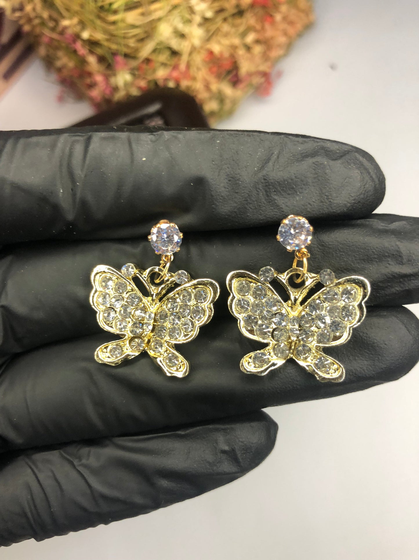 Aesthetic Butterfly Shape Fashion Earrings – Elegant Earrings for a Charming Look