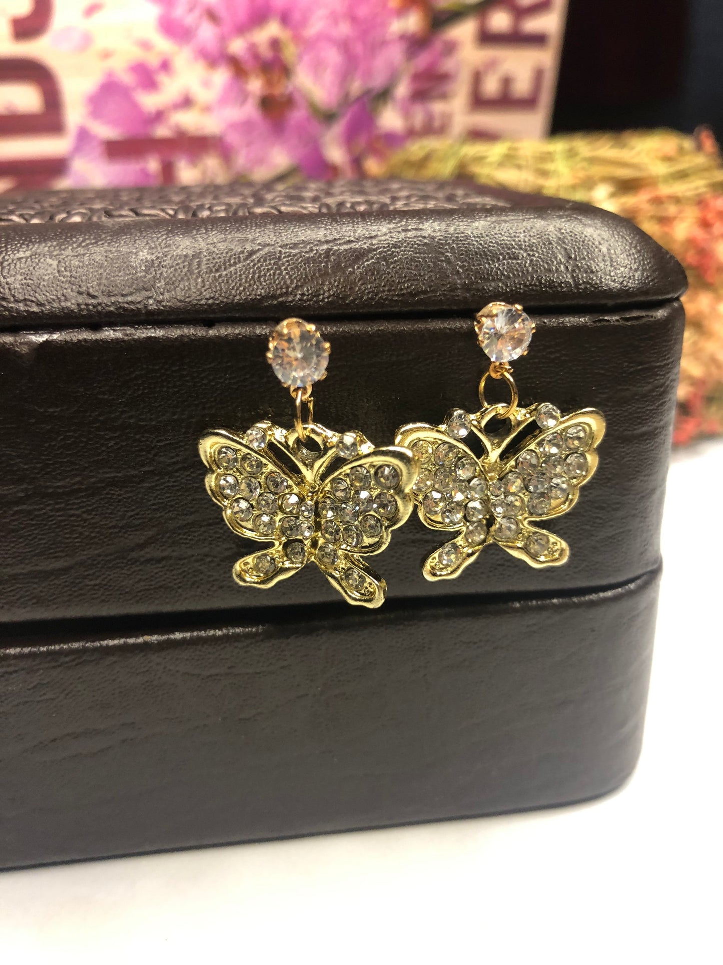 Aesthetic Butterfly Shape Fashion Earrings – Elegant Earrings for a Charming Look