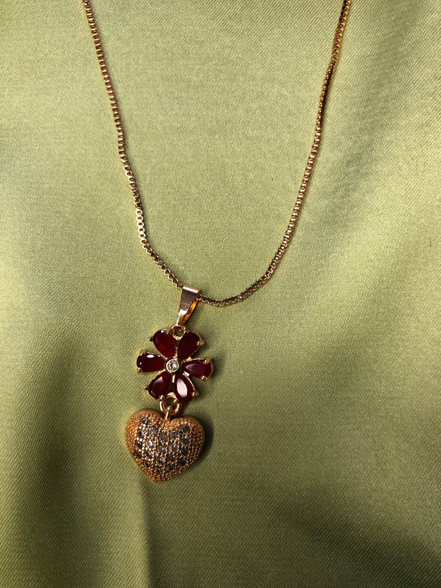 Hearts and Flowers Jewelry Set