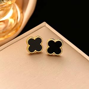 Clover Studs Earring